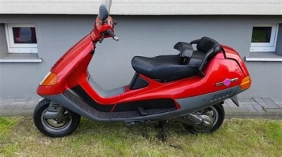 De onderdelen catalogus van de Piaggio Hexagon Lx 1998