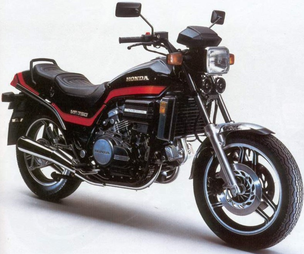 De onderdelen catalogus van de Honda Vf750c 1996, 750cc